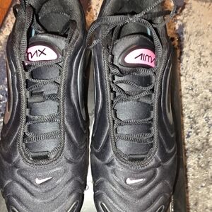 Nike W Air Max 720 SE Sneakers